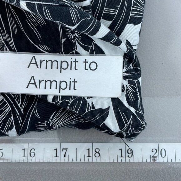 White House Black Market WHBM Jacket Coat Tropical Floral Size Medium M - Picture 15 of 17